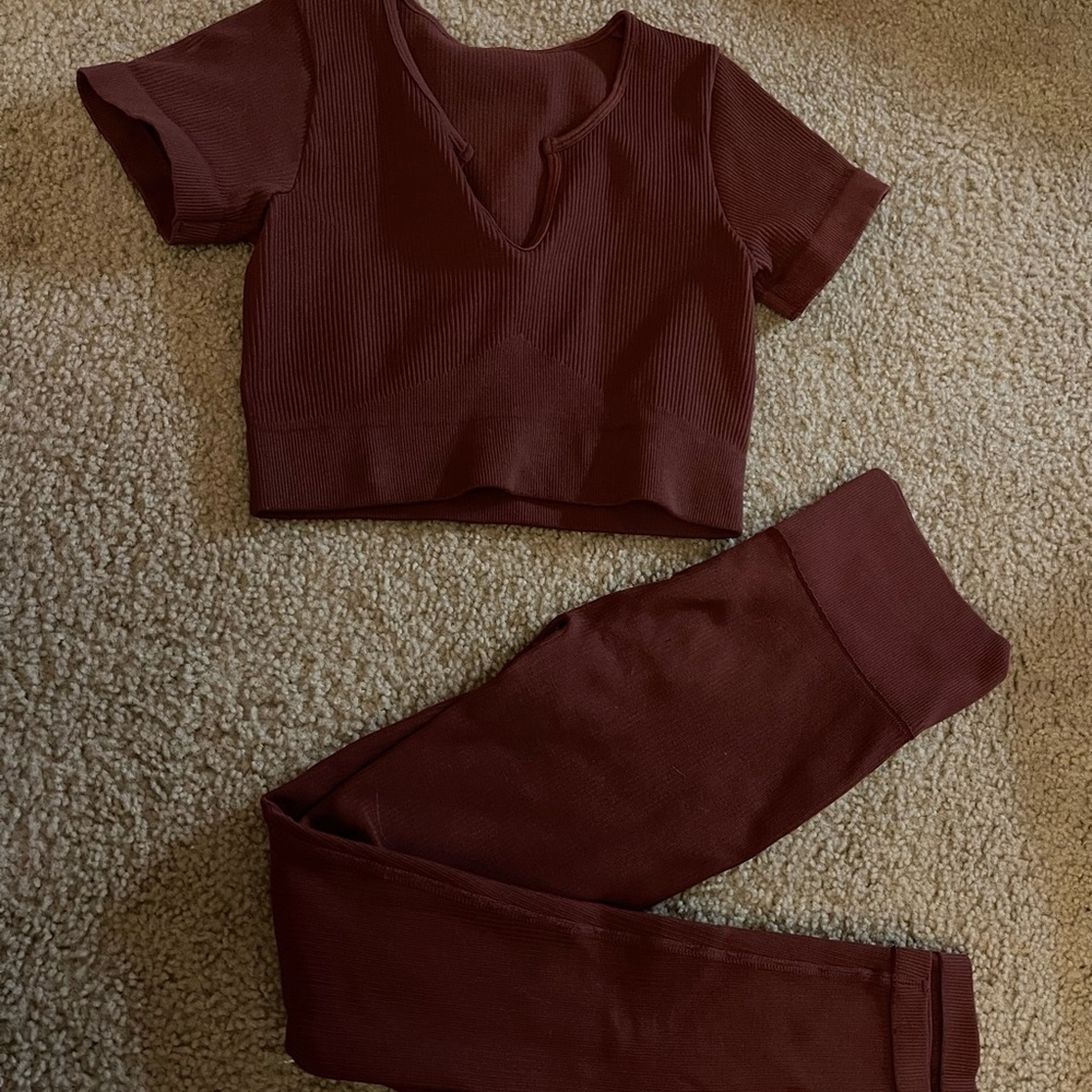 maroon workout set